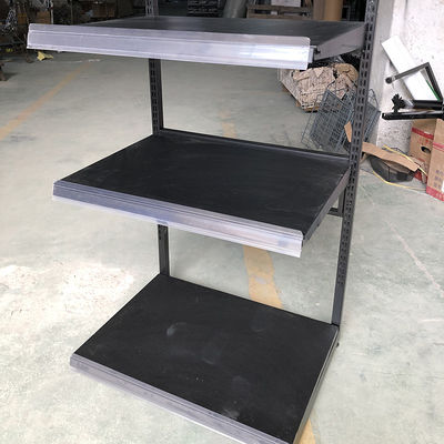 Розница супермаркета стеллажа для выставки товаров постельных принадлежностей подушки лоскутного одеяла металла черная